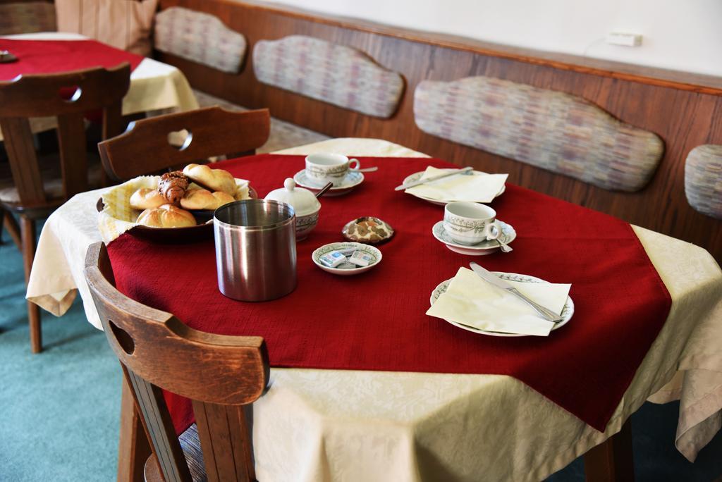 Fruehstueckspension Pachler Gosau Esterno foto